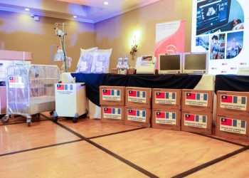 Guatemala recibe donación de equipo médico para salud materno-neonatal