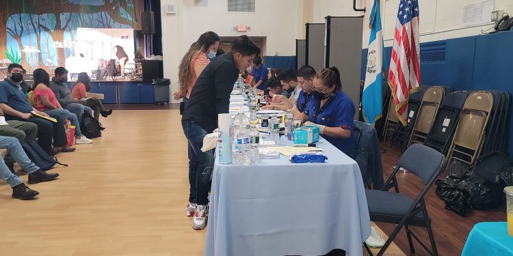 Jornadas de Consulados Móviles permiten atender a connacionales este fin de semana