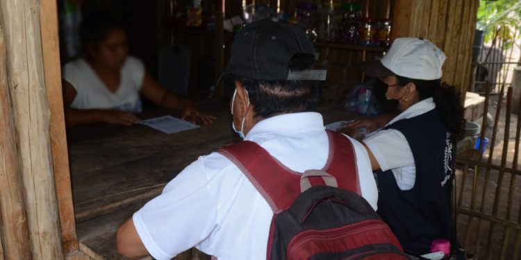 Jornada médica beneficia a más de 400 habitantes de aldea La Barrita, Retalhuleu