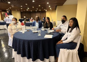 Los profesionales que culminaron su capacitación