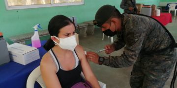 Primera Brigada de Infantería Mariscal Zavala apoya en jornada de vacunación contra el COVID-19