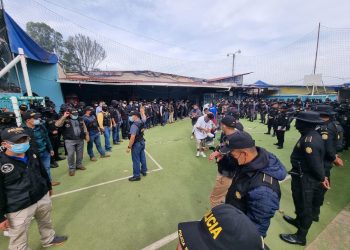 REQUISAS EN CENTROS CARCELARIOS