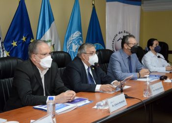 Dan seguimiento a programa de nutrición