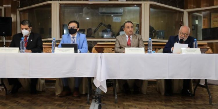 Inauguran radionovela "Detrás de un noble sueño"