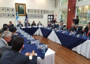 Reunión de la AEC y autoridades del Minex.