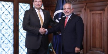 Secretario General de Asociación de Estados del Caribe (AEC) visita Guatemala