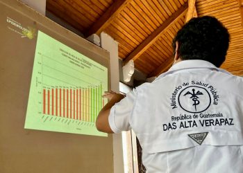 Salud busca llegar a comunidades con bajo índice de vacunación