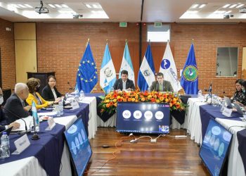 Efectúan reunión de seguimiento de la unión aduanera entre Guatemala, El Salvador y Honduras