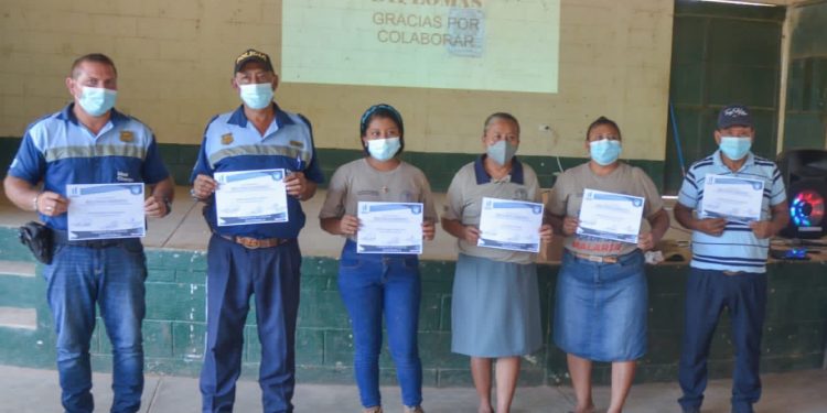 Autoridades reconocen trabajo de mitigación de malaria en Retalhuleu
