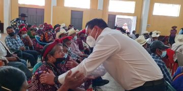 Adultos mayores de Colotenango recibirán aporte económico