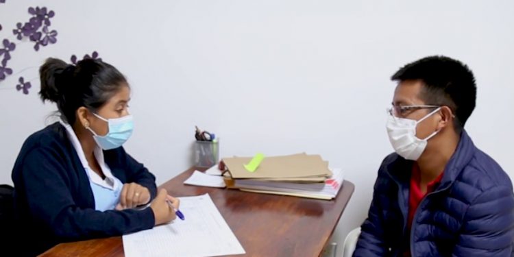 Más de 300 personas han buscado atención en las clínicas pos-COVID-19 de Quetzaltenango