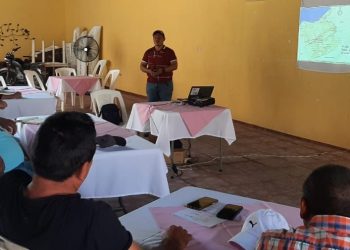 Autoridades de Los Amates socializan plan de desarrollo municipal y ordenamiento territorial