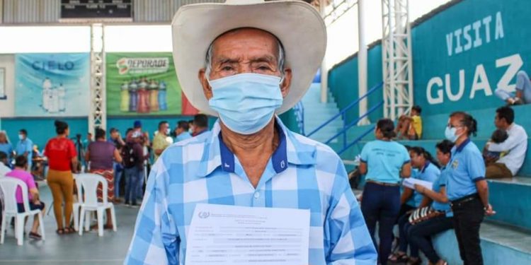 Más adultos mayores se benefician con programa del Mintrab