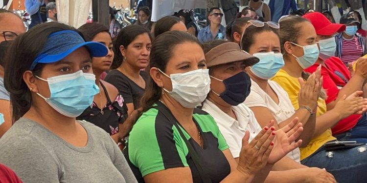 Vecinas de Estanzuela recibirán licencia para conducir motocicleta