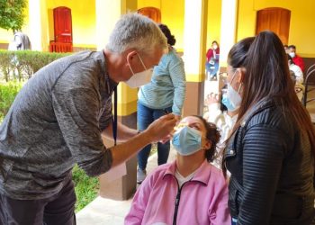 Jornada oftalmológica beneficia a población de Huehuetenango