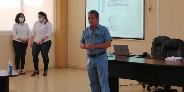 Zacapa invertirá más de 7 millones de quetzales para optimizar la infraestructura de salud