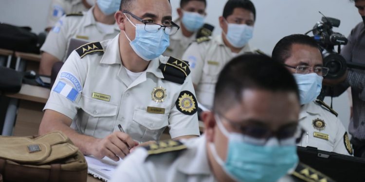 PNC implementa Sistema Educativo Policial para la formación de agentes