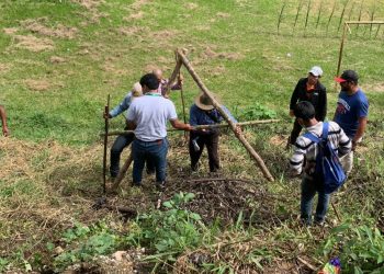Agricultores de Alta Verapaz se instruyen en conservación de suelos
