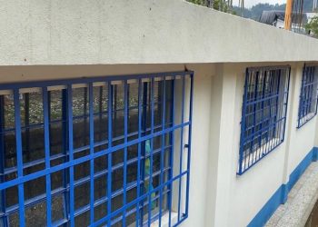 Ampliación de escuela primaria favorece a niñez de Momostenango