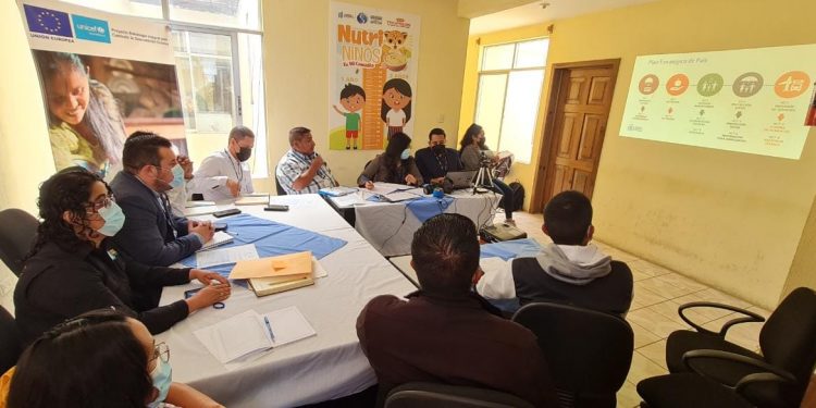 Autoridades abordan la seguridad alimentaria con atención a aspectos étnicos, lingüísticos, culturales y sociales