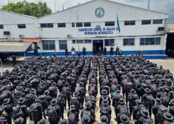 Inauguran curso de Comando de Operaciones Antinarcóticas