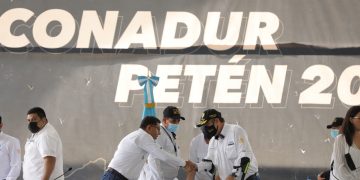 Mandatario anuncia proyectos de desarrollo para Petén
