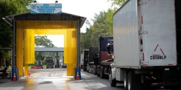 Guatemala y México fortalecerán cuatro puestos fronterizos para agilizar el comercio