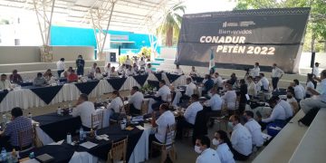 Presidente lidera en Petén segunda reunión del Conadur de 2022