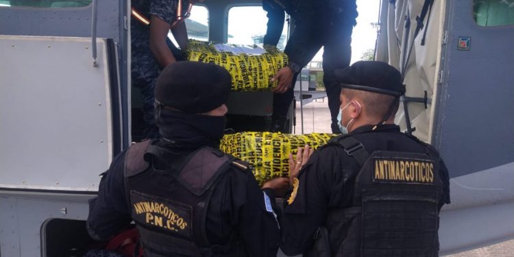 Comparten detalles sobre resultados de combate al narcotráfico