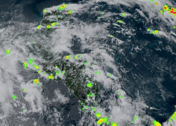 Persisten lluvias acompañadas de actividad eléctrica por la tarde y noche