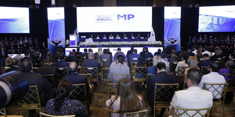 Autoridades del MP presentan informe de labores