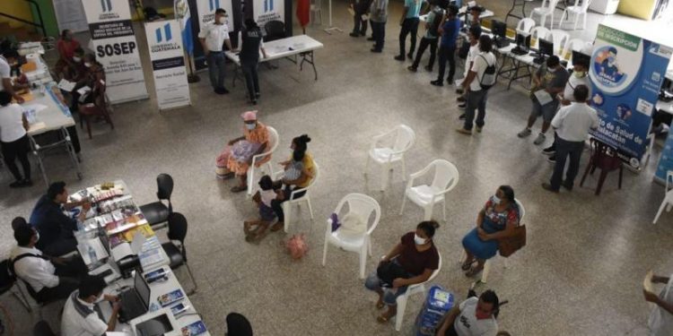 Promueven el cumplimiento de las obligaciones tributarias a través de jornadas móviles