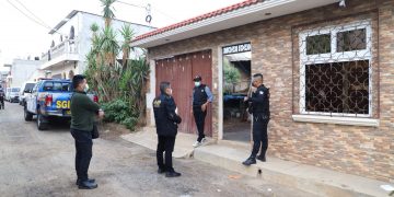 Autoridades ejecutan 106 allanamientos contra extorsiones y otros delitos