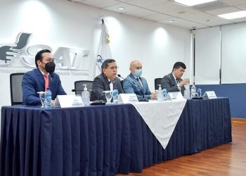 Brindan detalles sobre intervención de empresa importadora de ropa y calzado