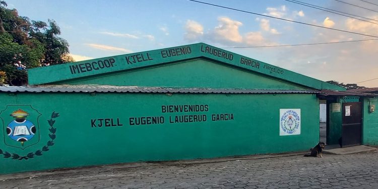 Obras optimizarán servicios de salud y educación en Flores Costa Cuca