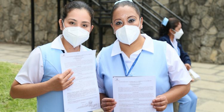 Personal del Hospital Regional de Occidente pasa a renglón permanente