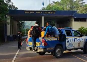 Remiten a Migración a 17 venezolanos por ingreso irregular al país