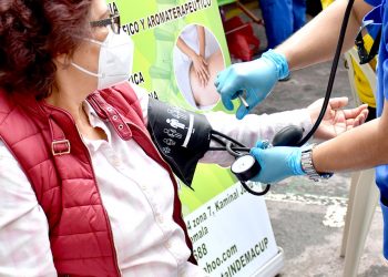Llevan a cabo jornada integral de salud para mujeres en Jutiapa