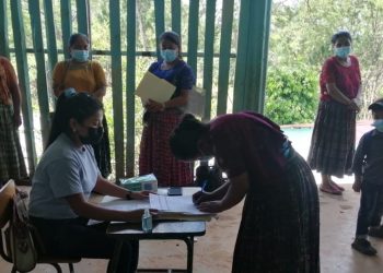 Mides trabaja para ampliar cobertura de programas sociales en Alta Verapaz