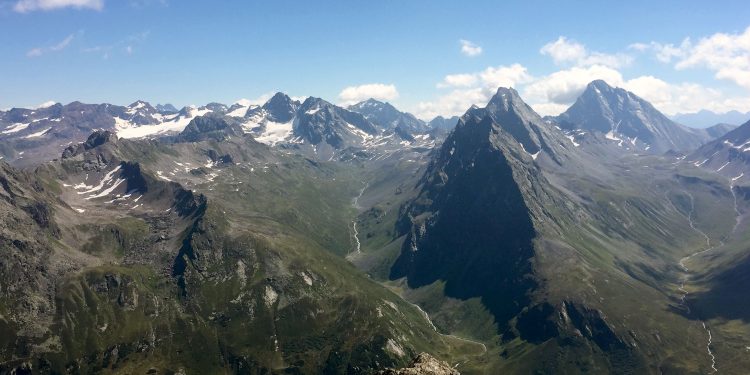 Calentamiento global reduce nieve en los Alpes