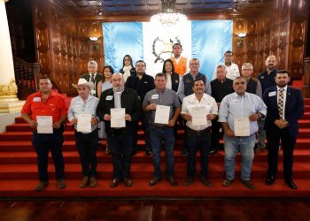 Alcaldes de Chiquimula le apuestan a salud y educación