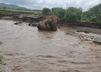 Colapsa puente El Tule en Jutiapa