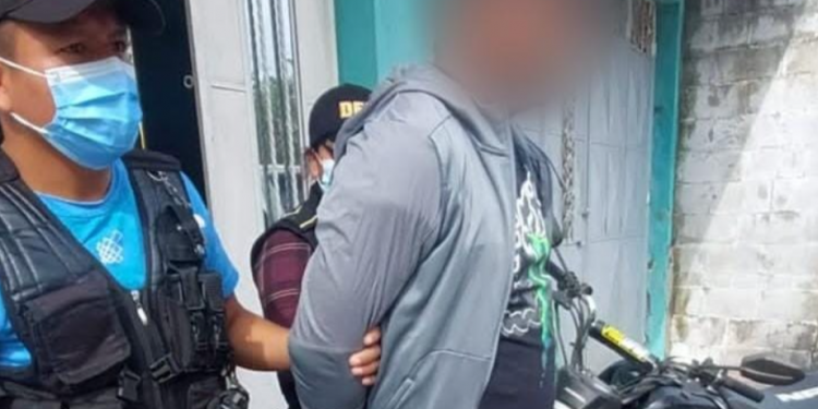 Capturan a tres personas señaladas de casos de asesinato