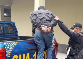 Capturan a hombre con motocicleta que fue robada ayer