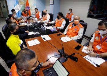Conred sostiene reunión con gobernadores para informar sobre condiciones meteorológicas