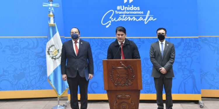 Conferencia de prensa sobre resultados de la participación en la Cumbre de las Américas.