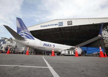 Copa Airlines realiza vuelo de demostración con combustible sostenible