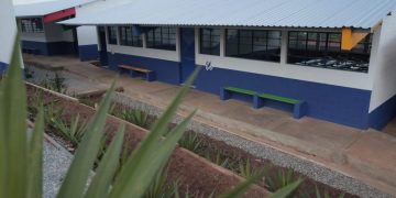 Se har remozado 3 mil escuelas dañadas por lluvias