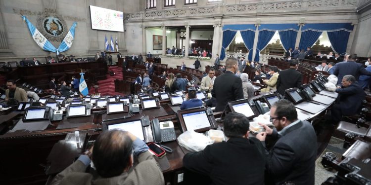 Aprueban prórroga por dos meses más apoyo social a consumidores de gas propano