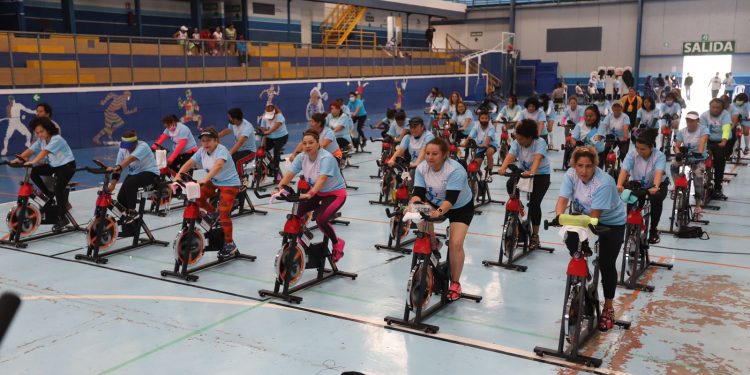 Fomentan actividad en bicicleta